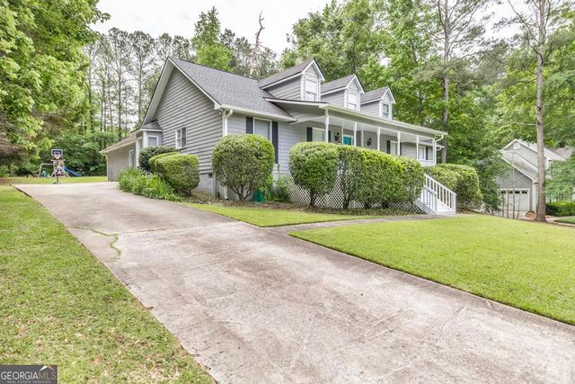 202 Rivoli Oaks Drive, Macon, GA 31210