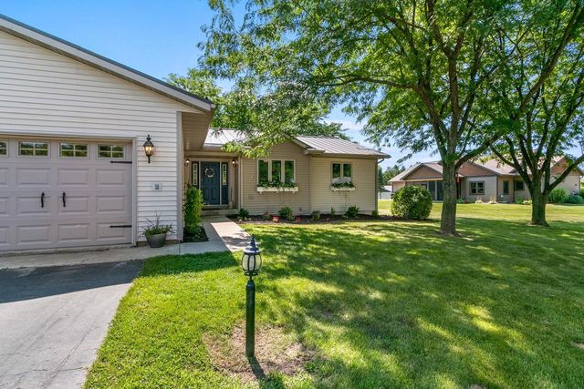 1040 Saddle Ridge, Portage, WI 53901