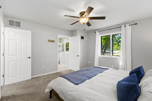 1040 Saddle Ridge, Portage, WI 53901