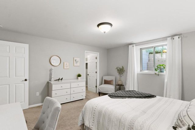 1040 Saddle Ridge, Portage, WI 53901