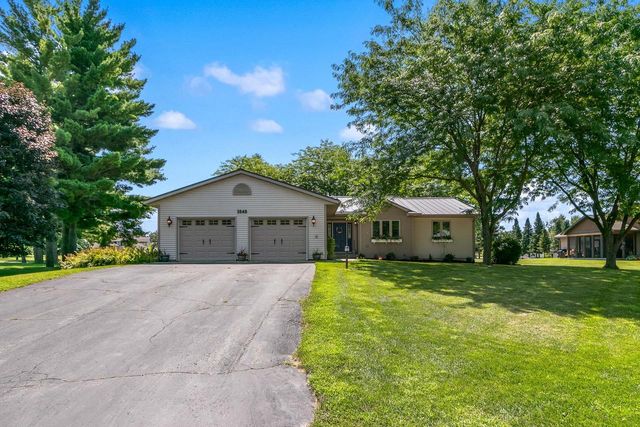 1040 Saddle Ridge, Portage, WI 53901