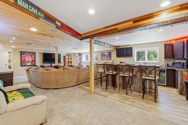 319 Hillcrest Drive, Beaver Dam, WI 53916