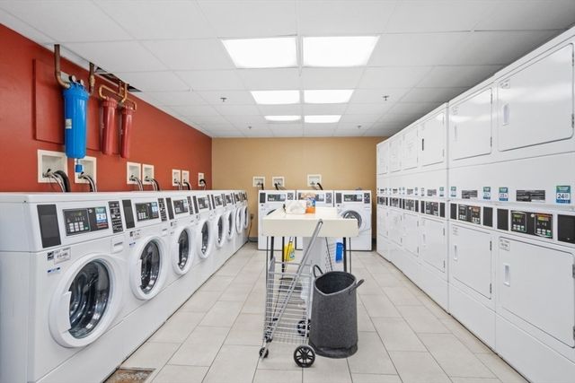 1600 Beacon St 207, Brookline, MA 02446