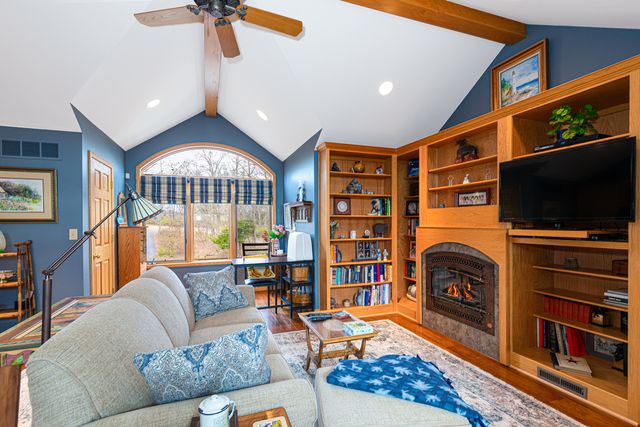 15 Talisman, Galena, IL 61036