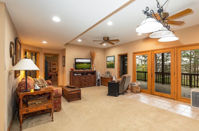 15 Talisman, Galena, IL 61036