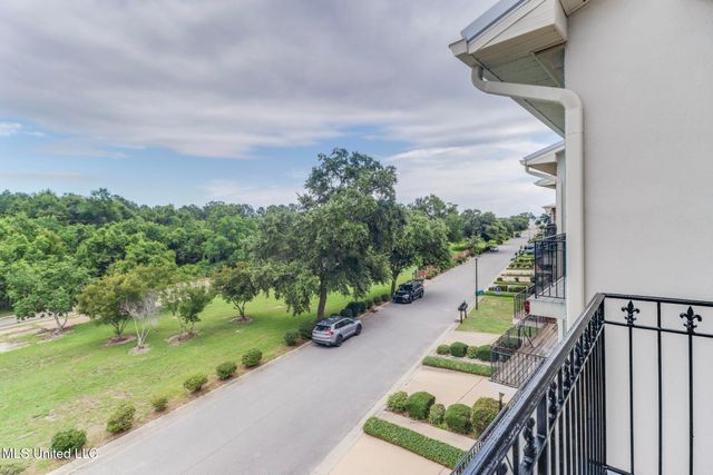 25 Oak Alley Lane, Long Beach, MS 39560