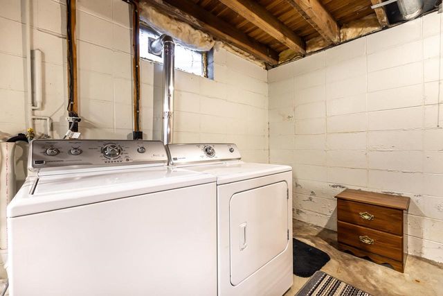 1010 N Elm Street, Platteville, WI 53818