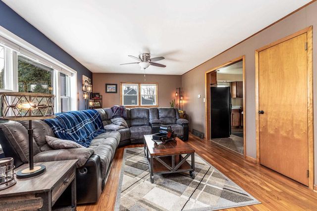 1010 N Elm Street, Platteville, WI 53818