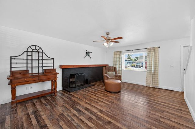 4913 N Diana Street, Fresno, CA 93726