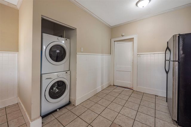 2611 Rosewood Street, Houston, TX 77004