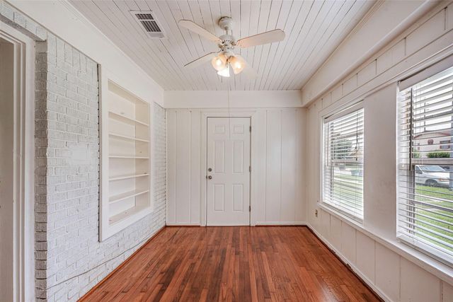 2611 Rosewood Street, Houston, TX 77004