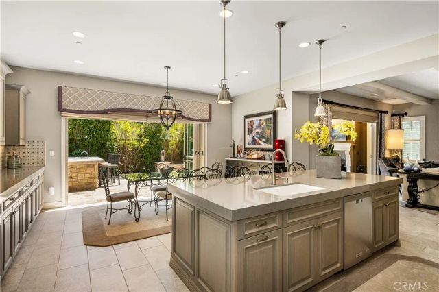 14 Lonestar, Irvine, CA 92602