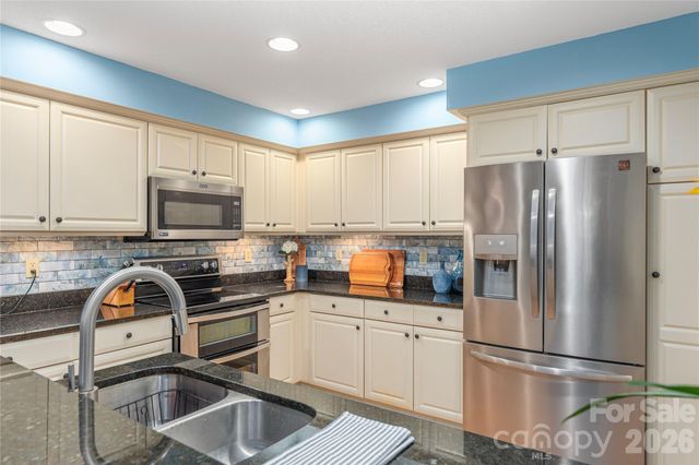 1465 S Lakeshore Drive D-2, Lake Junaluska, NC 28745