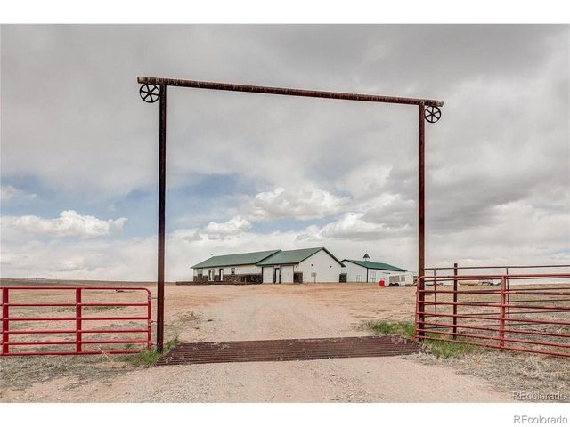 18298 Romar Ranch Rd, Wellington, CO 80612