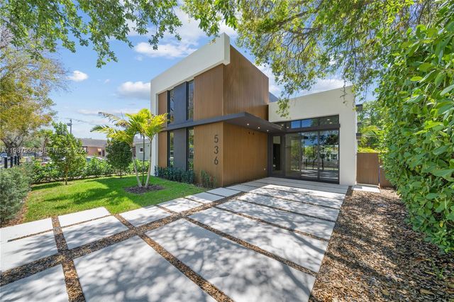 536 NW 48th ST, Miami, FL 33127