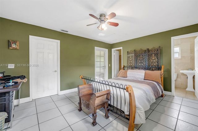 2048 NE 180th St, North Miami Beach, FL 33162