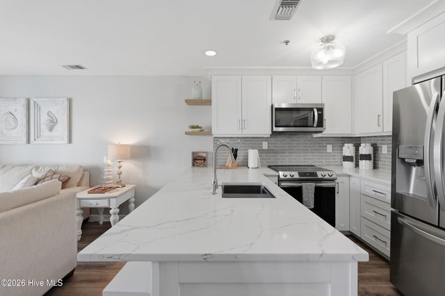 790 New River Inlet Road Unit 207a, Sneads Ferry, NC 28460