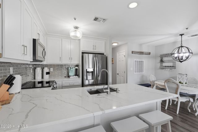 790 New River Inlet Road Unit 207a, Sneads Ferry, NC 28460