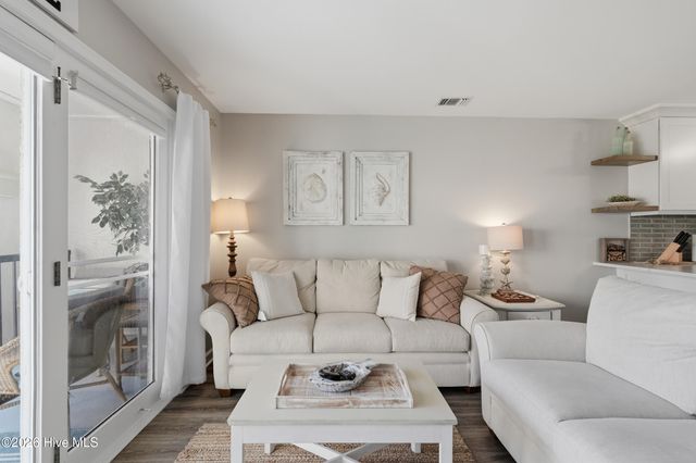 790 New River Inlet Road Unit 207a, Sneads Ferry, NC 28460