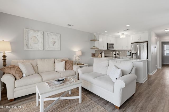 790 New River Inlet Road Unit 207a, Sneads Ferry, NC 28460