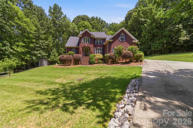 280 Catawba Crest Lane, Clover, SC 29710