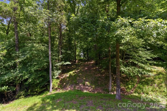 280 Catawba Crest Lane, Clover, SC 29710