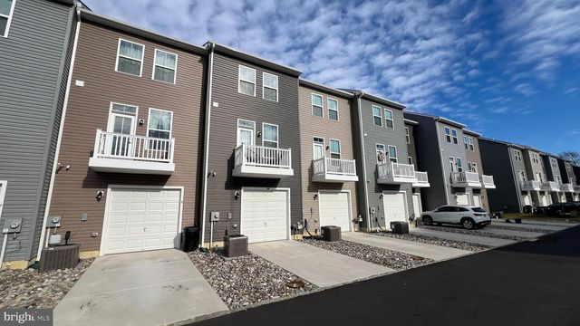 11 SIDNEY LN, Stratford, NJ 08084