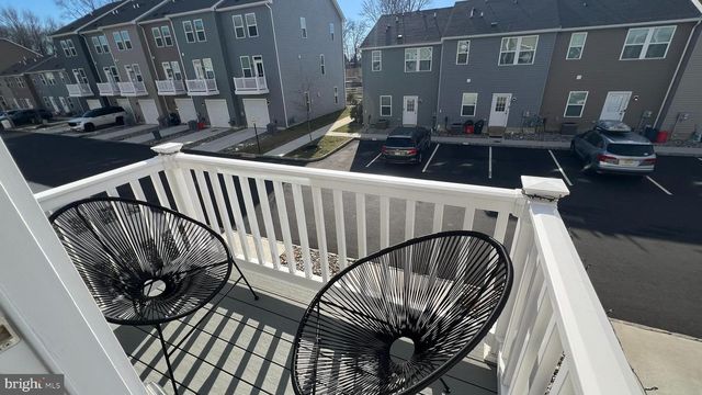 11 SIDNEY LN, Stratford, NJ 08084