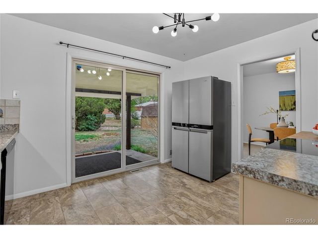 599 S Swadley St, Lakewood, CO 80228
