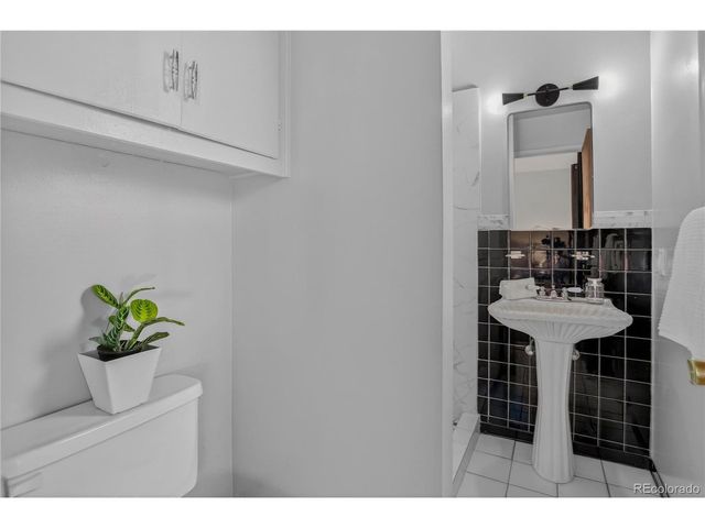 599 S Swadley St, Lakewood, CO 80228