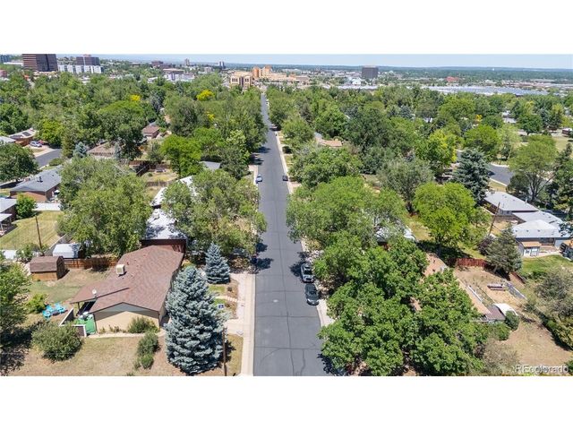 599 S Swadley St, Lakewood, CO 80228