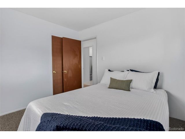 599 S Swadley St, Lakewood, CO 80228