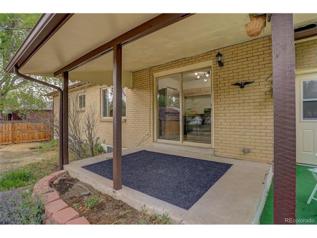 599 S Swadley St, Lakewood, CO 80228