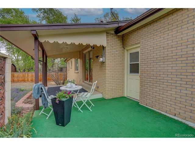 599 S Swadley St, Lakewood, CO 80228