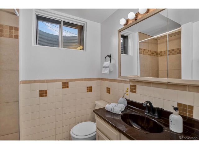 599 S Swadley St, Lakewood, CO 80228