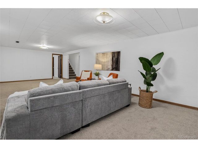 599 S Swadley St, Lakewood, CO 80228