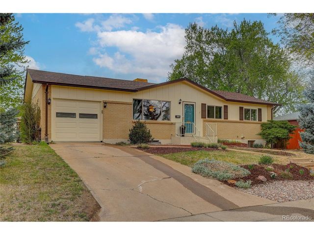 599 S Swadley St, Lakewood, CO 80228