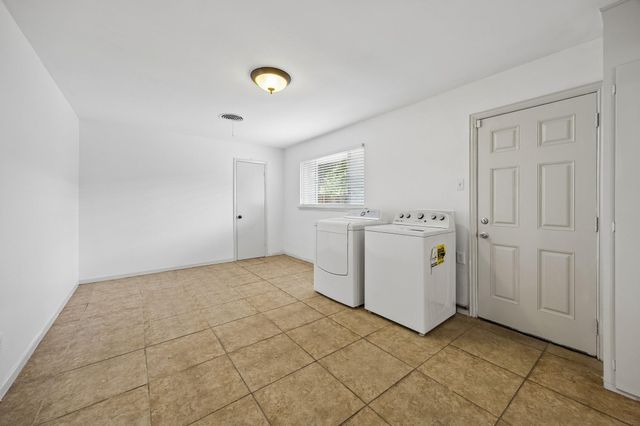 4126 Martinshire Drive, Houston, TX 77025