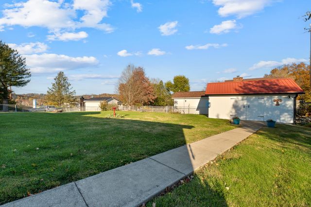 104 Lynn Knolls, Scott Depot, WV 25560