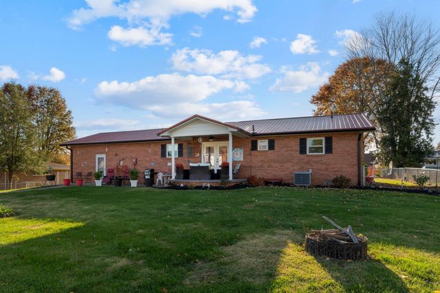 104 Lynn Knolls, Scott Depot, WV 25560