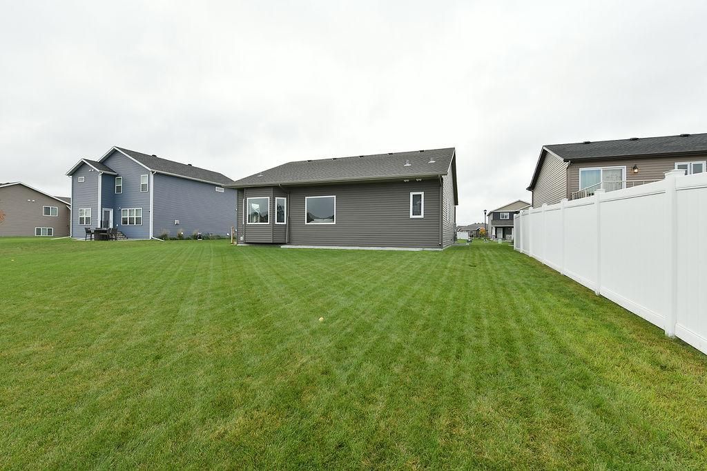 1220 Legion Lane W, West Fargo, ND 58078 — photo 2