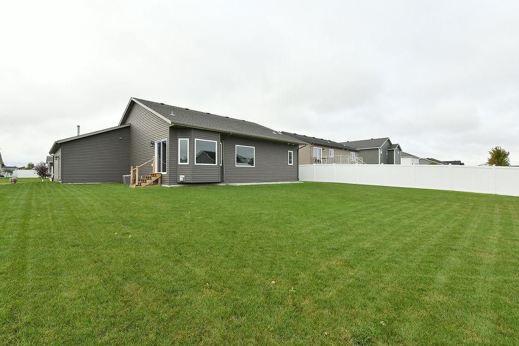 1220 Legion Lane W, West Fargo, ND 58078 — photo 3