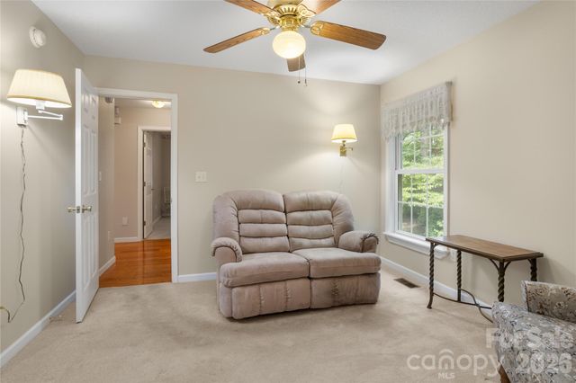 69 Red Cedar Drive, Hendersonville, NC 28792