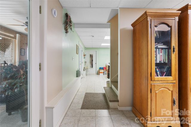 69 Red Cedar Drive, Hendersonville, NC 28792