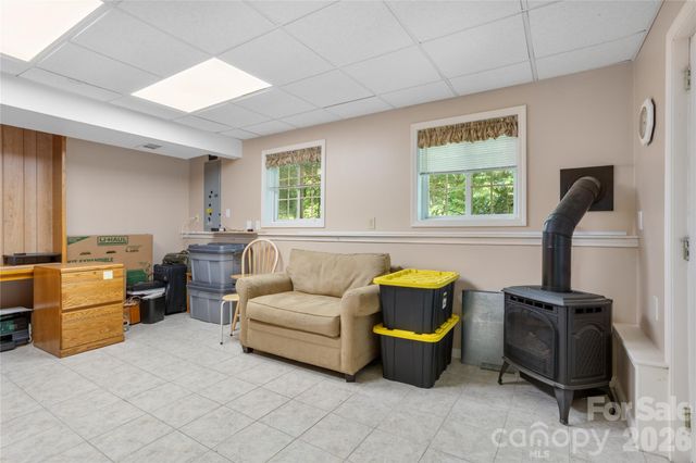 69 Red Cedar Drive, Hendersonville, NC 28792
