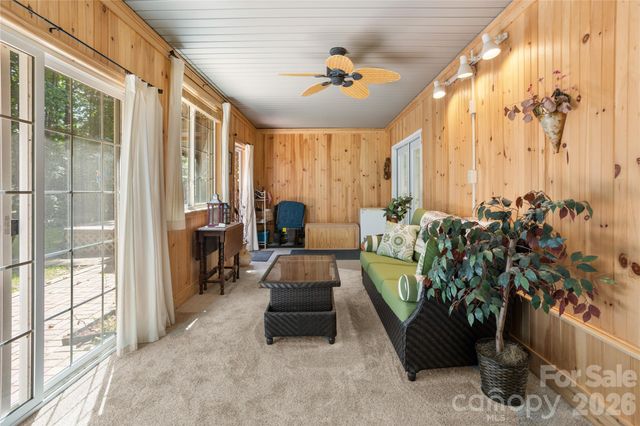 69 Red Cedar Drive, Hendersonville, NC 28792