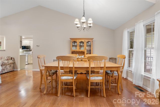 69 Red Cedar Drive, Hendersonville, NC 28792