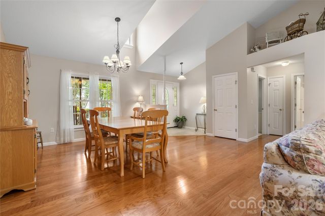 69 Red Cedar Drive, Hendersonville, NC 28792