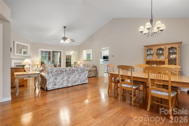 69 Red Cedar Drive, Hendersonville, NC 28792