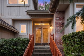 8218 126th Place SE, Newcastle, WA 98056